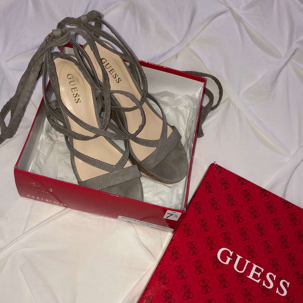 Geuss Suede Wedges
